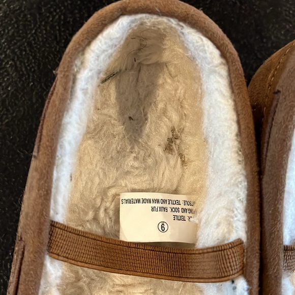 Toddler Moccasins, Size 9 - Picture 10 of 12
